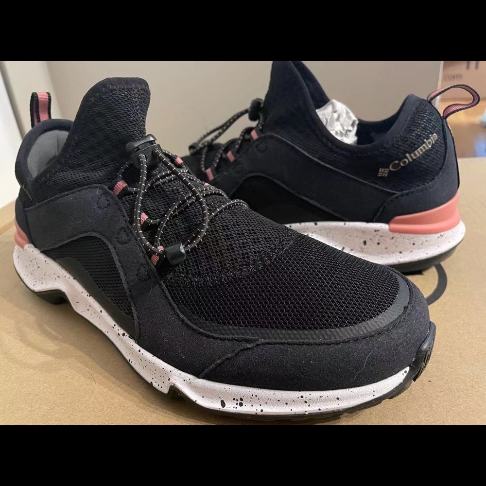 Columbia hiking sneaker women 8